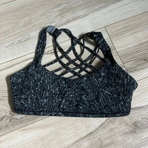 Lululemon🍋 FREE TO BE BRA - Light Support A|B cup